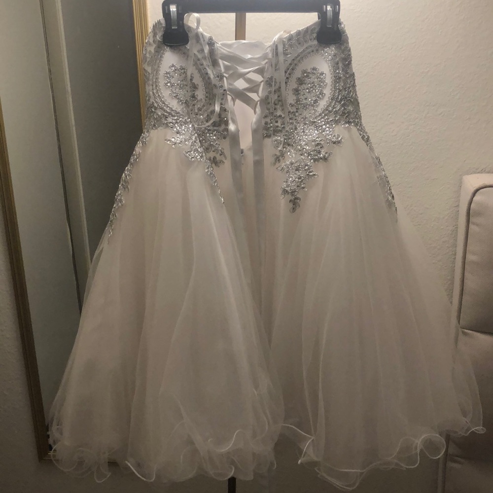 Dress - Picture 2 of 2